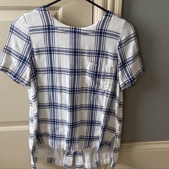 Madewell Tops - Madewell Industry Button Back Top Blue White Plaid High Low, Size XXS